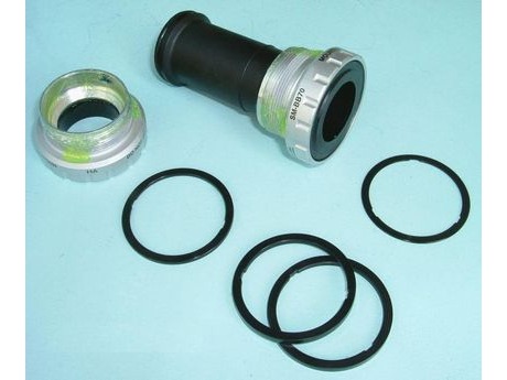 SHIMANO BB-70B XT M770 / SLX M660 HollowTech II Bottom Bracket Set - British Thread. click to zoom image
