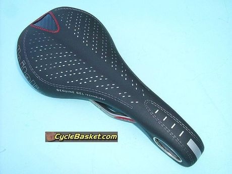 SELLE ITALIA Flite Gel Men's Racing Saddles. click to zoom image